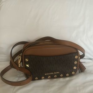 MK purse